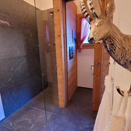 Luxusapartment Im Alpin-chic Stil Mit Pistenzugang